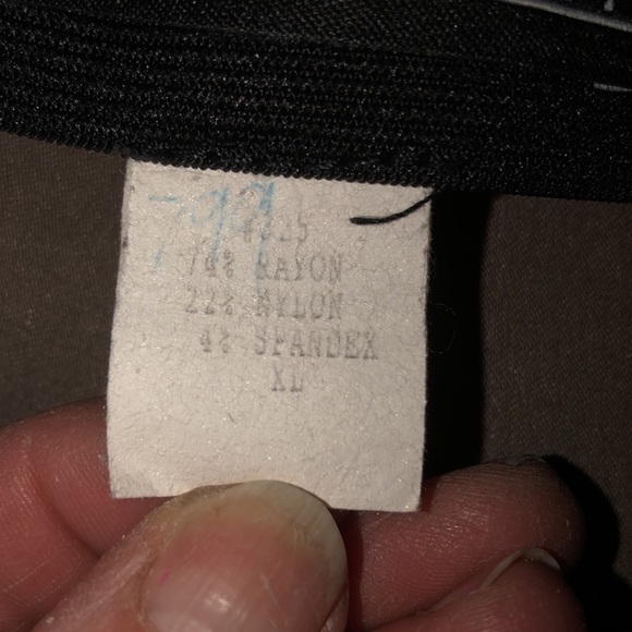 EQUESTRIAN DESIGNS size 12 tan cropped front zip with stretch pants Best pants - Picture 8 of 13